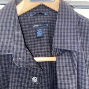 Men’s Dress Shirt - Van Heusen (Brand), Black w Grey Checkers, Med (15 Neck)